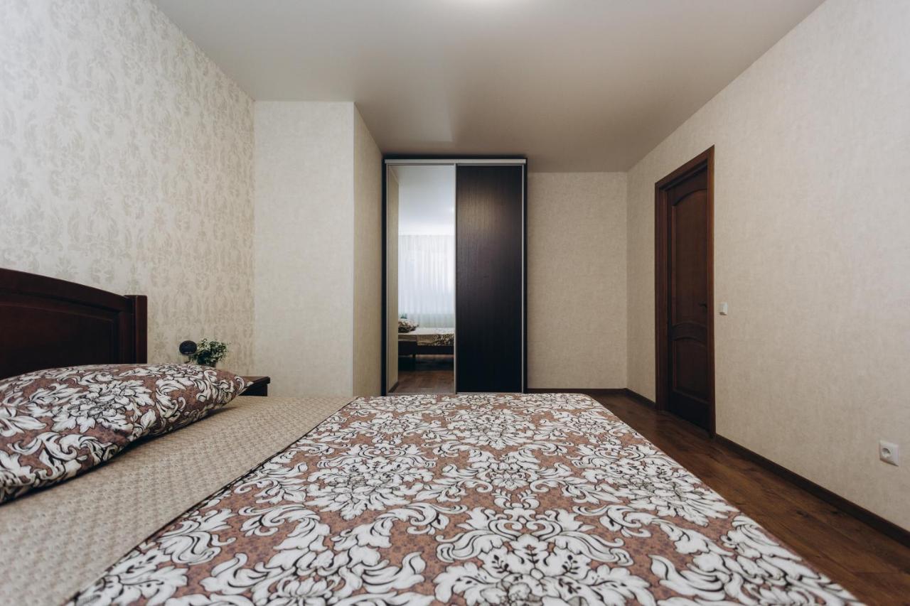 Ferienwohnung Apart-Smart On Kharkovskaya Near Lavina 1 Floor Sumy Exterior foto