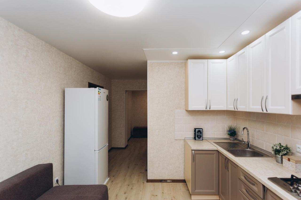 Ferienwohnung Apart-Smart On Kharkovskaya Near Lavina 1 Floor Sumy Exterior foto